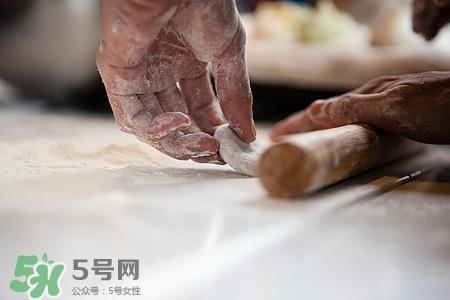 饺子和汤圆能一起煮吗?饺子和汤圆能一起吃吗 饺子和汤圆能一起煮吗?饺子和汤圆能一起吃吗