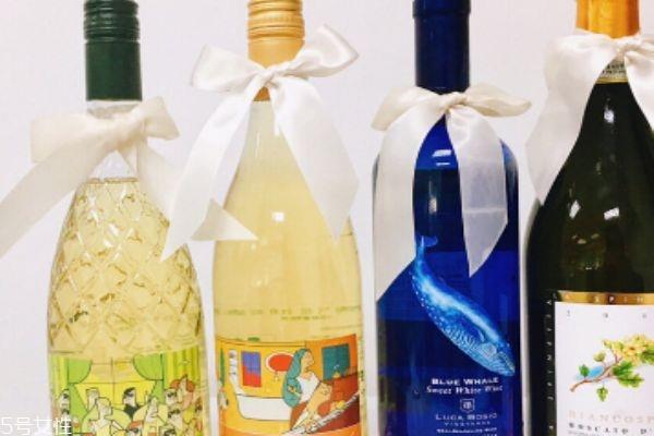 起泡酒和葡萄酒的区别 起泡酒是什么 起泡酒和葡萄酒的区别 起泡酒是什么