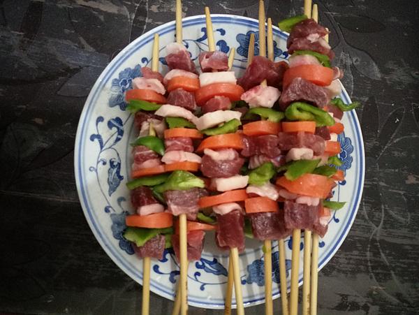 正确用烤箱烤羊肉串的做法(烤箱版烤羊肉串的做法)(6)