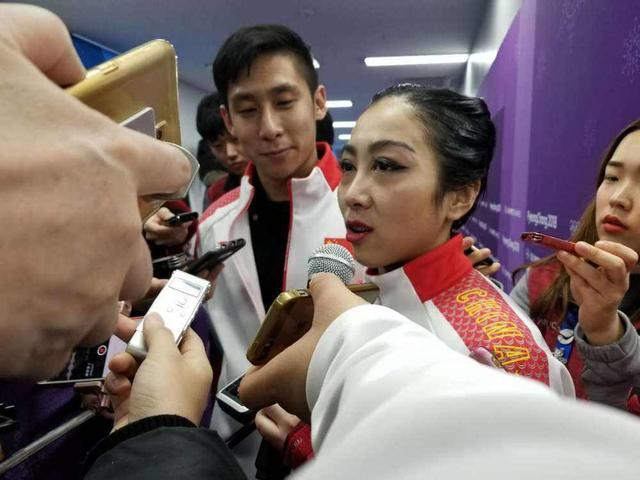 情人眼里出西施!隋文静夸赞韩聪长得特别帅,冰迷:请原地结婚