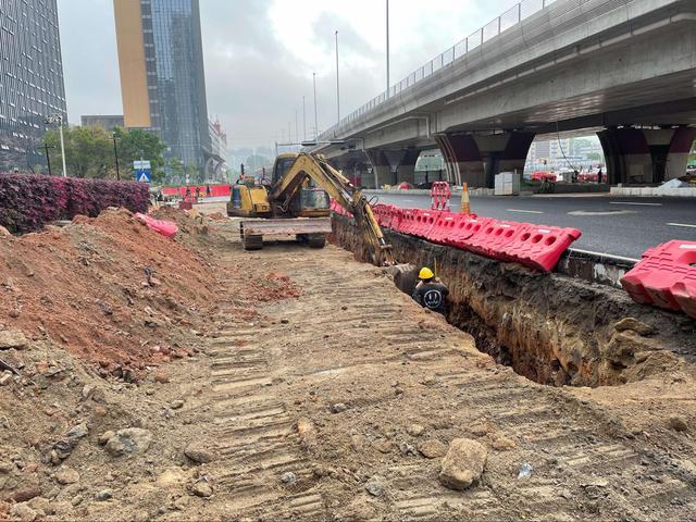 江苏发现无名女尸(江苏挖出诡异女尸)(3)