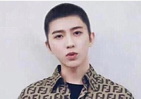 寸头有多考验颜值?易烊千玺显成熟,蔡徐坤认不出,而他完胜