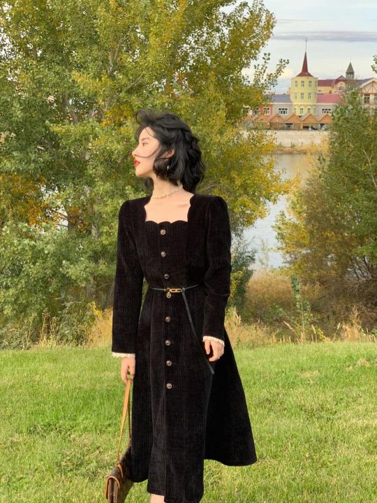 淡紫色搭配的3种颜色(穿淡紫色保暖时尚3套搭配技巧)