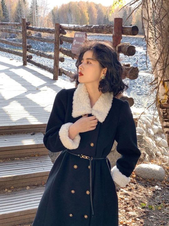 淡紫色搭配的3种颜色(穿淡紫色保暖时尚3套搭配技巧)