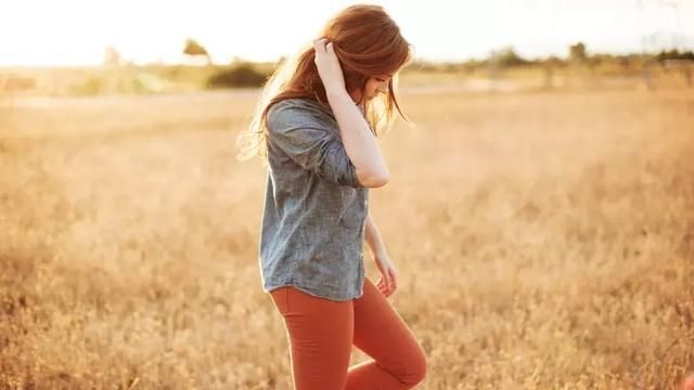 伤感的话语,朋友圈伤感唯美的句子语录有哪些?图6