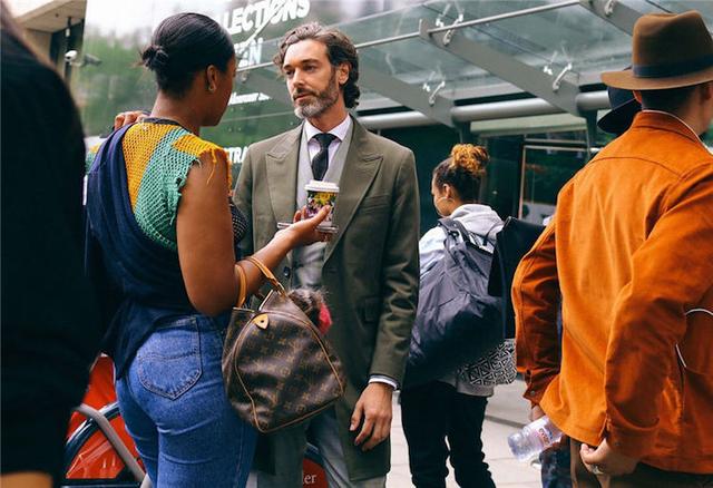 成衣男装穿搭(衣帽间五个男装网站)(1)