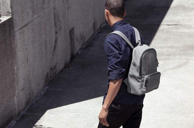 成衣男装穿搭(衣帽间五个男装网站)(21)