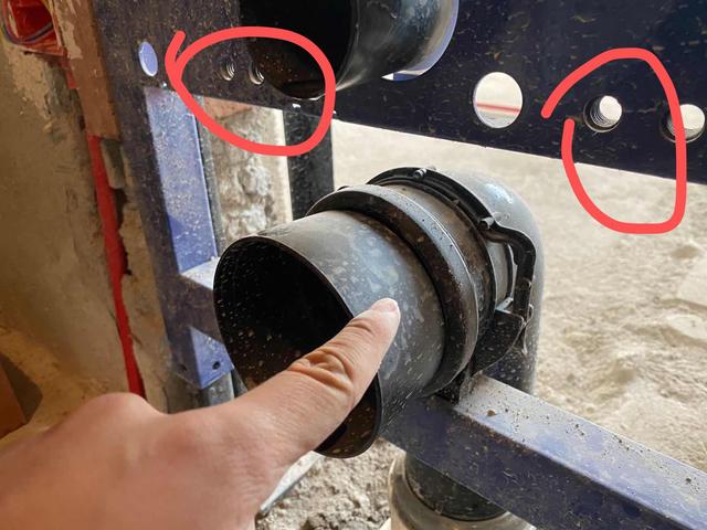 如何安装壁挂入墙式马桶注意事项(自己独立安装壁挂马桶遇到的那些坑)(37)