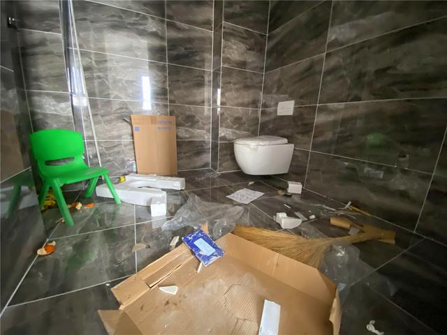 如何安装壁挂入墙式马桶注意事项(自己独立安装壁挂马桶遇到的那些坑)(57)