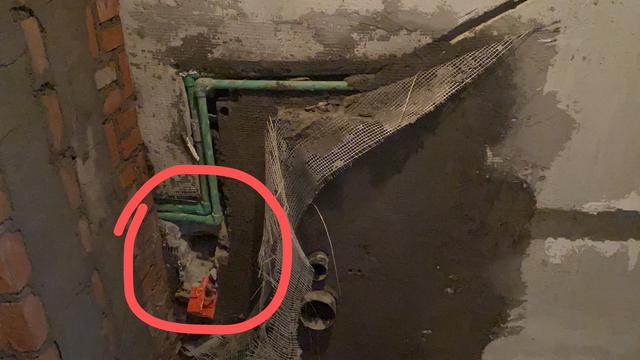 如何安装壁挂入墙式马桶注意事项(自己独立安装壁挂马桶遇到的那些坑)(24)