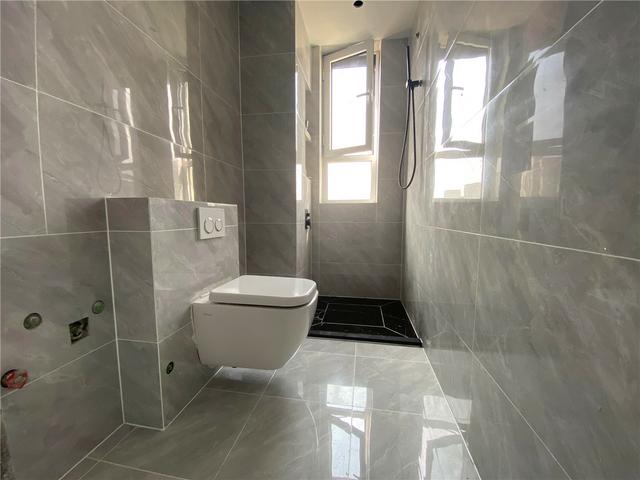 如何安装壁挂入墙式马桶注意事项(自己独立安装壁挂马桶遇到的那些坑)(58)