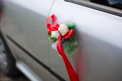 ​女人出轨的婚姻能撑多久（那些背叛婚姻的女人）