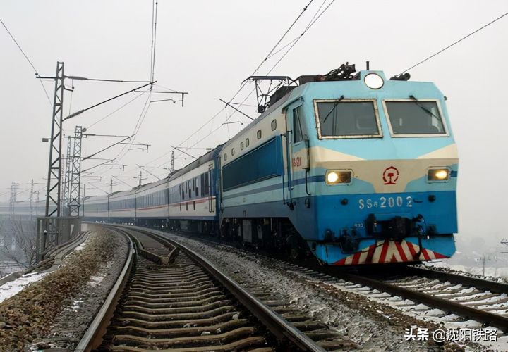 c是什么火车(列车车次上的字母含义解析)