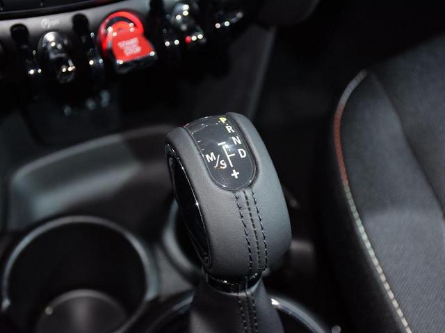 特斯拉刹车失灵事件是什么原因（特斯拉事故惹争议）(15)