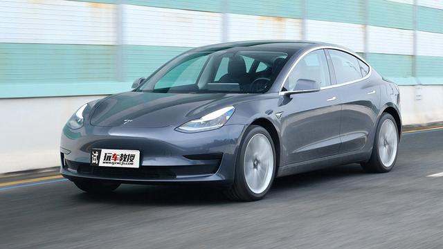 特斯拉刹车失灵事件是什么原因（特斯拉事故惹争议）(25)