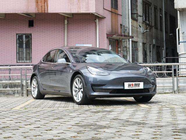 特斯拉刹车失灵事件是什么原因（特斯拉事故惹争议）(22)