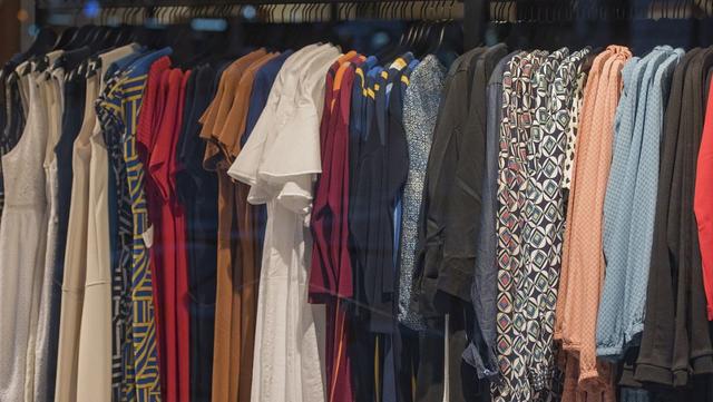 浙江宾利姐冯萍征婚状况 浙江女富豪冯萍(10)