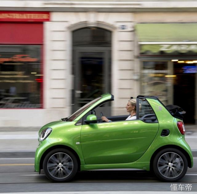 奔驰smart报价是多少（奔驰的Smart是否值得购买）(13)