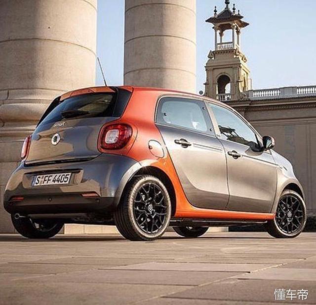 奔驰smart报价是多少（奔驰的Smart是否值得购买）(24)