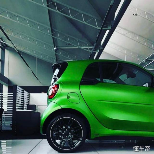 奔驰smart报价是多少（奔驰的Smart是否值得购买）(27)