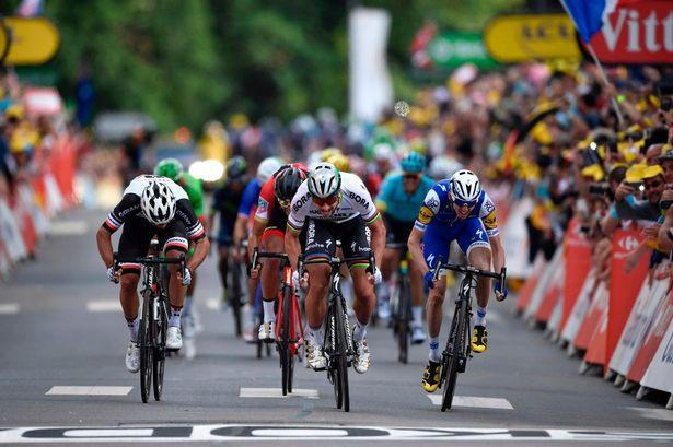 环法中最艰难的赛段（干货环法期间带你认识大环赛专业术语）(24)