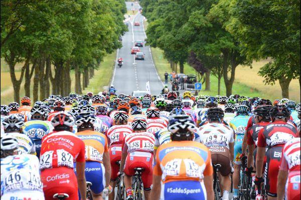 环法中最艰难的赛段（干货环法期间带你认识大环赛专业术语）(19)