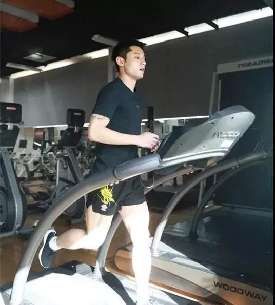 带藏獒入洪荒(带藏獒入洪荒TXT下载)