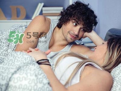 男人骗你上床最常说的甜言蜜语 如何分辨男人是否真心爱你 男人骗你上床最常说的甜言蜜语 如何分辨男人是否真心爱你