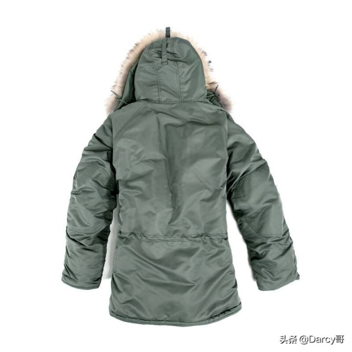 买棉衣什么品牌比较好（国产棉服4大品牌推荐）