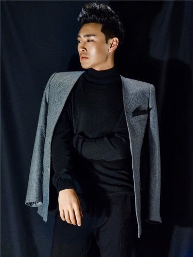 他是“潜力股”，《无心法师》负责搞笑演顾玄武，浑身上下都是戏