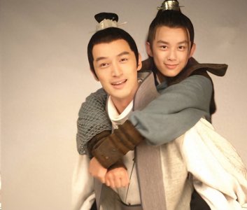 ​他24岁，20年工龄，出生没两年就开始工作，吴磊20年颜值变化