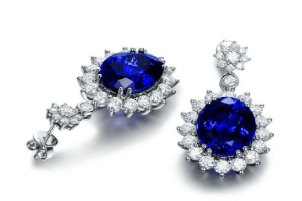 坦桑石应该怎么保养呢 坦桑石有什么佩戴注意呢