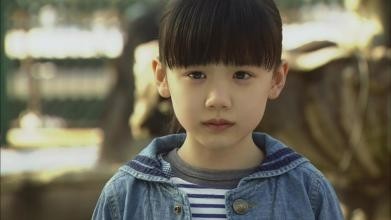 她是日本最红童星，6岁担当主角，9岁在世界走红，如今长这样