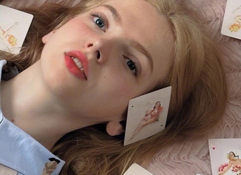 女孩子说会胖的怎么回复，女孩子说她胖怎么回