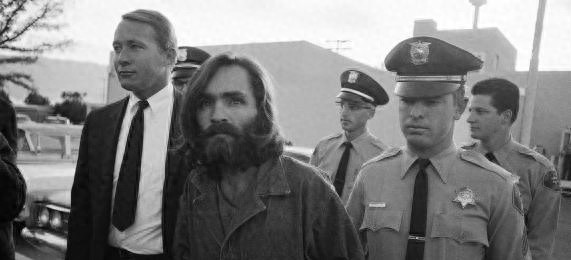 恶魔降临—曼森家族血案