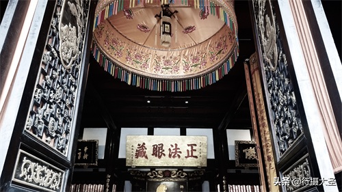 闹市里寻得静处，震旦第一丛林成都大慈寺