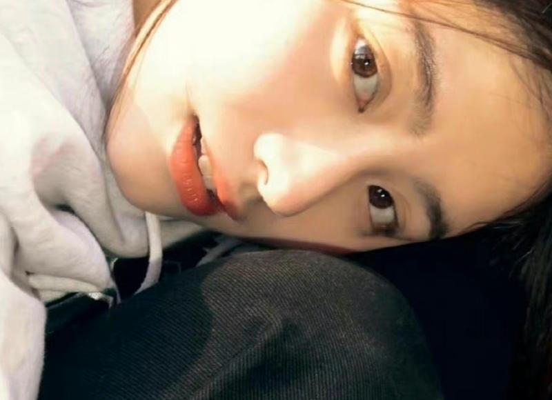 相亲女第一次见面中途叫来闺蜜(女孩相亲没想到是闺蜜男友)