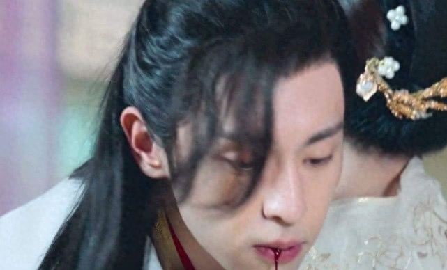 男神受伤吐血照片,罗云熙最唯美胡歌真实鹿晗无法言说