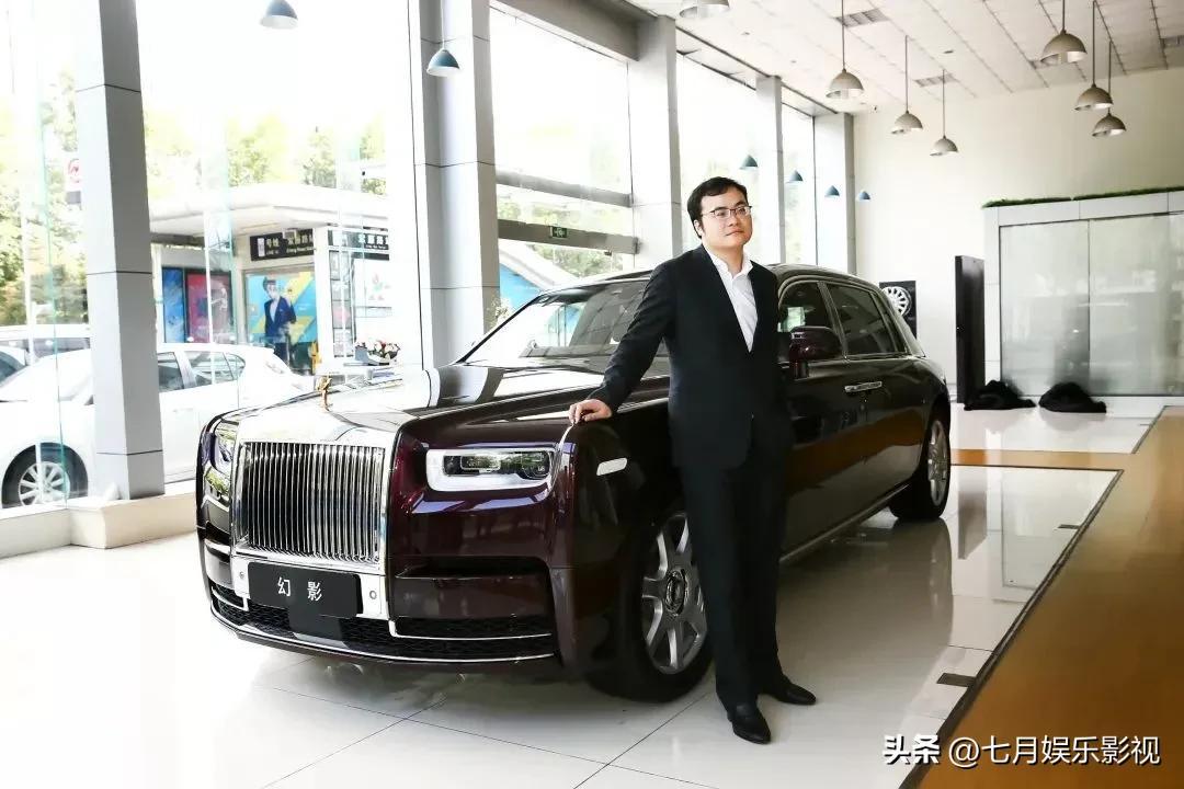 倪海杉个人简介 :一个把人性玩到极致的人,一个终将登顶的男人