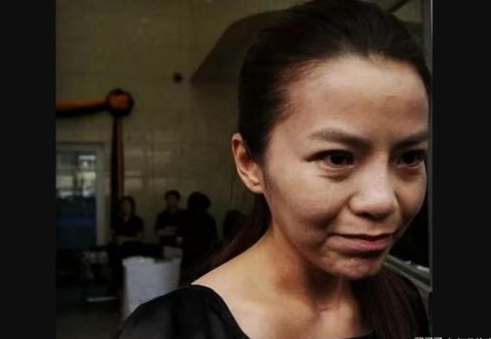 嫁大8岁王志，两度患癌， 心酸的朱迅，母亲的态度成了她一生的痛