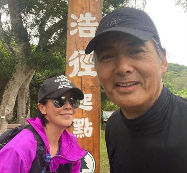 港星为什么不显老「港星为啥不显老而且更有气质是因为他们比内娱明星自律吗」