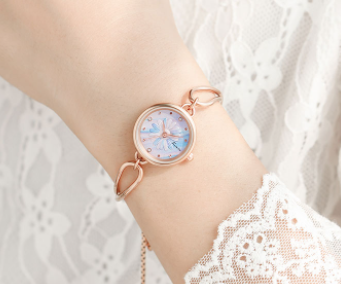 妇女节送什么礼物给老师最好,妇女节送幼儿园老师什么花图4