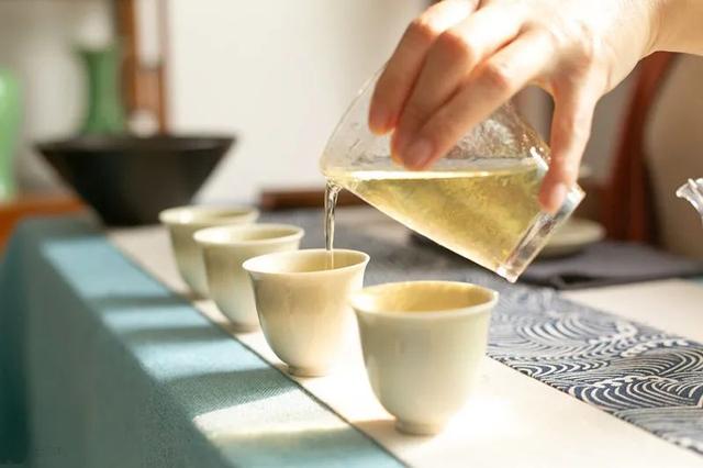 送礼送茶叶有什么忌讳（为什么说送人情不能送茶叶）(5)