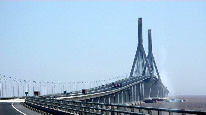 中国大桥：东海大桥