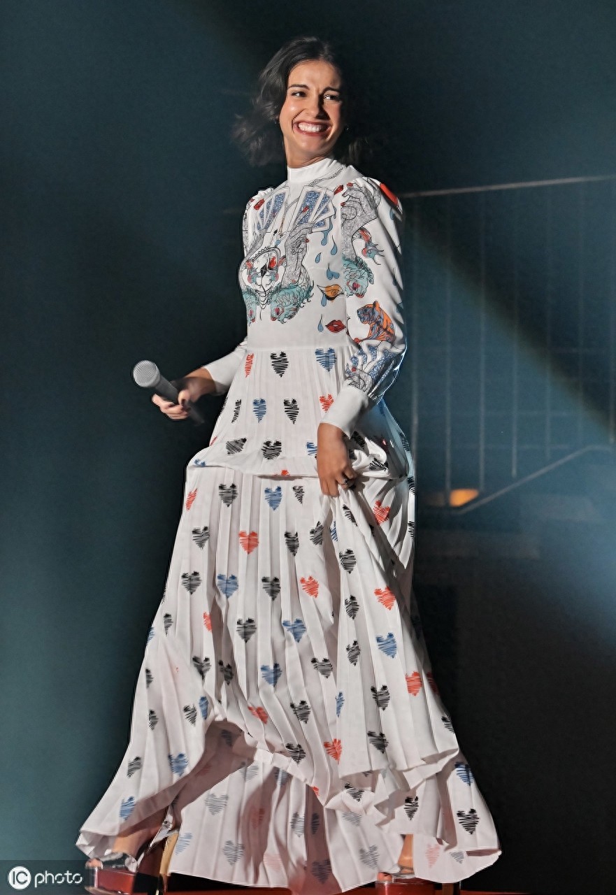 娜奥米·斯科特：新版“霹雳娇娃”原来曾经混得这么惨