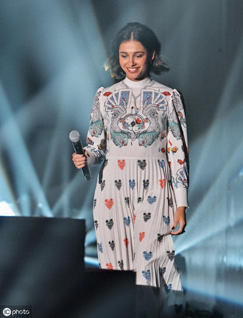 娜奥米·斯科特：新版“霹雳娇娃”原来曾经混得这么惨