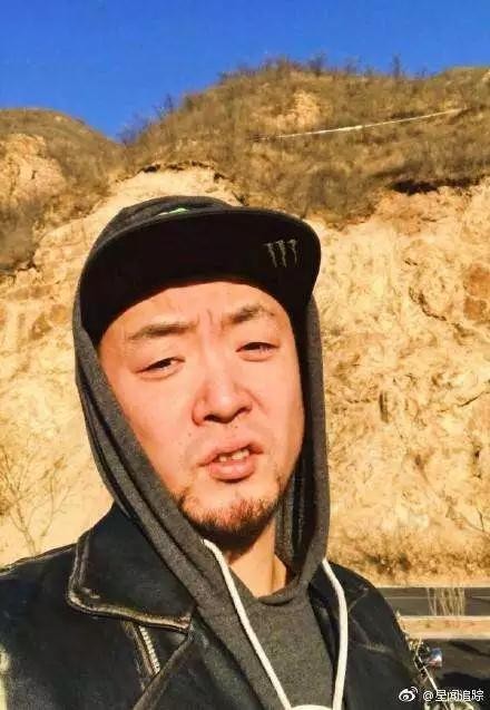 赵薇为什么被踢出娱乐圈（飞儿被甩之后被踢出团）