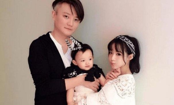 赵薇为什么被踢出娱乐圈（飞儿被甩之后被踢出团）