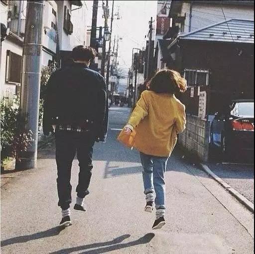 为什么聊的挺好的女生突然就不愿理你了