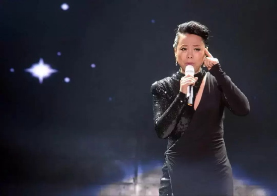 黄绮珊的前夫是谁（黄绮珊与前夫和现任的感情经历）